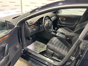 Седан Volkswagen Passat CC 2012 года, 1130000 рублей, Красноярск