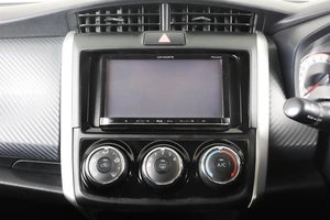 Универсал Toyota Corolla Fielder 2014 года, 1079000 рублей, Пермь