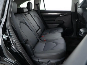 Внедорожник Toyota Highlander 2026 года, 5568888 рублей, Москва
