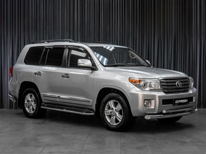 Внедорожник Toyota Land Cruiser 2012 года, 3249000 рублей, Тюмень