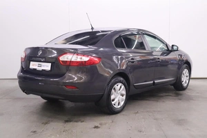 Седан Renault Fluence 2013 года, 1025000 рублей, Брянск