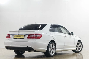 Седан Mercedes-benz E-класс 2010 года, 1719000 рублей, Новокузнецк