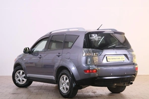 Внедорожник Mitsubishi Outlander 2007 года, 1049000 рублей, Омск