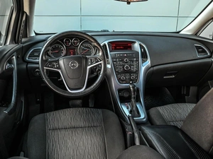 Хетчбэк Opel Astra 2013 года, 834000 рублей, Кирилловка