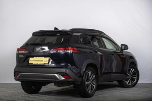 Внедорожник Toyota Corolla Cross 2022 года, 2749000 рублей, Томск