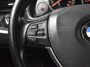 Седан BMW 5 серия 2015 года, 1559990 рублей, Казань