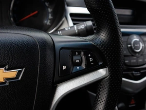 Седан Chevrolet Cruze 2012 года, 899000 рублей, Большой Сочи