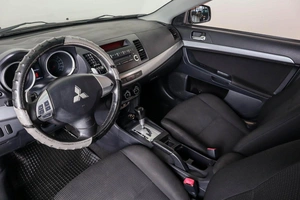 Седан Mitsubishi Lancer 2011 года, 879000 рублей, Пермь