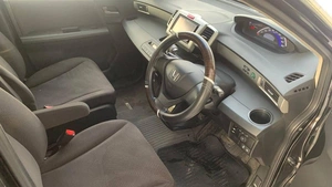 Минивэн Honda Freed 2013 года, 1162000 рублей, Красноярск