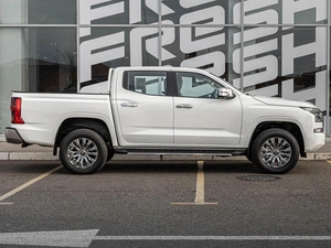 Пикап Mitsubishi L200 2025 года, 5300000 рублей, Краснодар