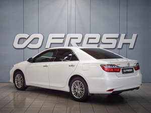Седан Toyota Camry 2015 года, 2000000 рублей, Муром