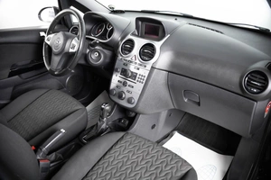 Хетчбэк Opel Corsa 2013 года, 659000 рублей, Пермь