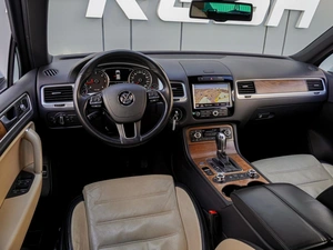 Внедорожник Volkswagen Touareg 2013 года, 2849000 рублей, Краснодар