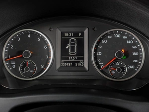 Внедорожник Volkswagen Tiguan 2016 года, 1589000 рублей, Воронеж