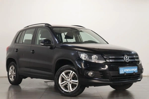 Внедорожник Volkswagen Tiguan 2012 года, 1249000 рублей, Челябинск