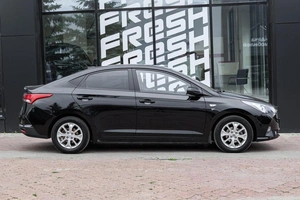 Седан Hyundai Solaris 2021 года, 1819000 рублей, Ульяновск