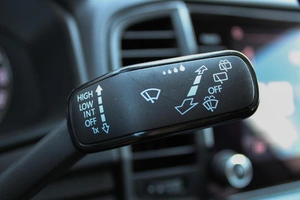 Внедорожник Skoda Karoq 2021 года, 2430000 рублей, Ярославль