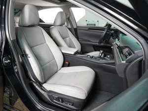 Седан Lexus ES 2018 года, 2989000 рублей, Воронеж