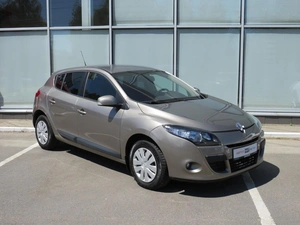 Хэтчбек Renault Megane 2011 года, 655000 рублей, Брянск