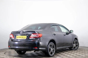Седан Toyota Corolla 2010 года, 899999 рублей, Пермь
