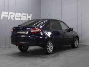 Лифтбек ВАЗ (LADA) Granta 2015 года, 415000 рублей, Омск