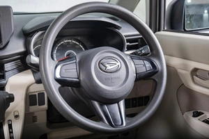 Минивэн Daihatsu Move 2016 года, 749000 рублей, Томск