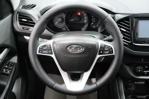 Седан ВАЗ (LADA) Vesta 2016 года, 749000 рублей, Омск