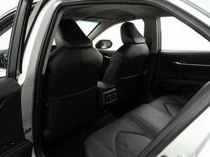 Седан Toyota Camry 2021 года, 3043055 рублей, Москва