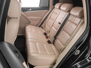 Внедорожник Volkswagen Tiguan 2013 года, 1819000 рублей, Тюмень