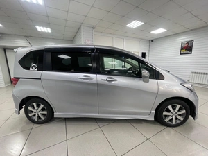 Минивэн Honda Freed 2010 года, 899000 рублей, Ачинск