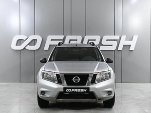 Внедорожник Nissan Terrano 2014 года, 1050000 рублей, Аксай