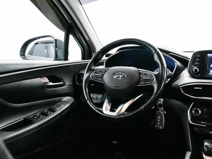 Внедорожник Hyundai Santa Fe 2019 года, 2704000 рублей, Красноярск