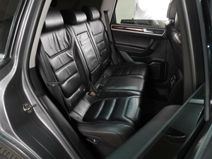 Внедорожник Volkswagen Touareg 2013 года, 2749000 рублей, Воронеж