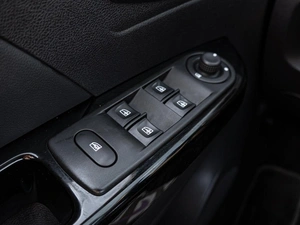 Внедорожник Renault Kaptur 2016 года, 1474000 рублей, Краснодар