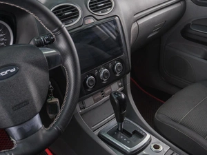 Хетчбэк Ford Focus 2011 года, 599000 рублей, Сургут