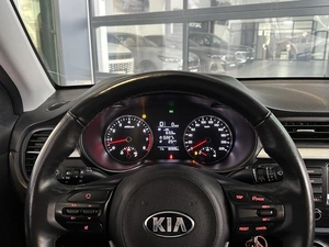 Седан Kia Rio 2019 года, 1450000 рублей, Уфа