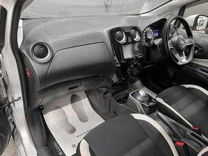 Хетчбэк Nissan Note 2018 года, 1175000 рублей, Красноярск