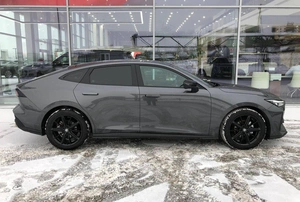 Лифтбек Changan UNI-V 2023 года, 2270000 рублей, Солонцы