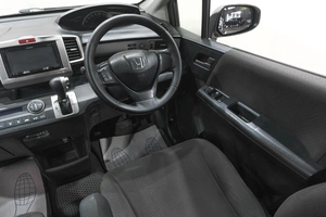 Минивэн Honda Freed 2015 года, 1269000 рублей, Новокузнецк