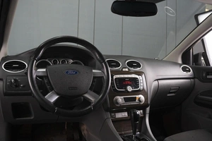 Хетчбэк Ford Focus 2008 года, 750000 рублей, Омск