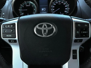 Внедорожник Toyota Land Cruiser Prado 2012 года, 3085000 рублей, Волгоград