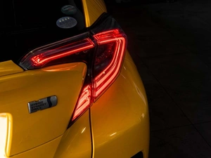 Внедорожник Toyota C-HR 2018 года, 1769000 рублей, Тюмень