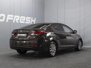 Седан Hyundai Elantra 2014 года, 860000 рублей, Омск
