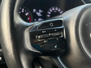 Хетчбэк Kia Rio X-Line 2019 года, 1620000 рублей, Ижевск