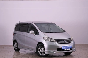 Минивэн Honda Freed 2010 года, 1099000 рублей, Омск
