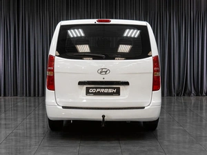 Минивэн Hyundai H-1 2010 года, 1347000 рублей, Тюмень