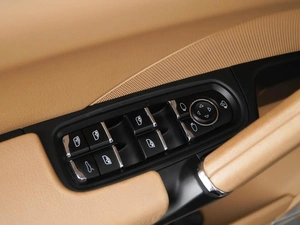 Внедорожник Porsche Cayenne S 2014 года, 3293055 рублей, Москва