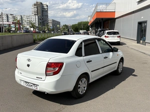 Фото