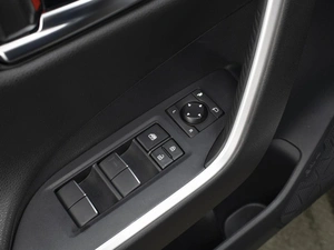 Внедорожник Toyota RAV4 2021 года, 3330000 рублей, Омск