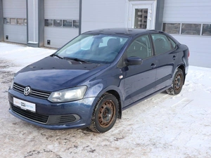 Седан Volkswagen Polo 2013 года, 940000 рублей, Железногорск